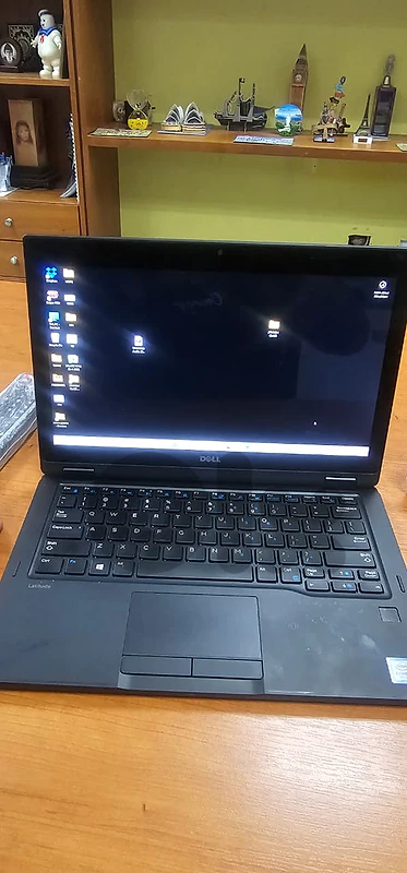 laptop flipflop touch screen i5 dell