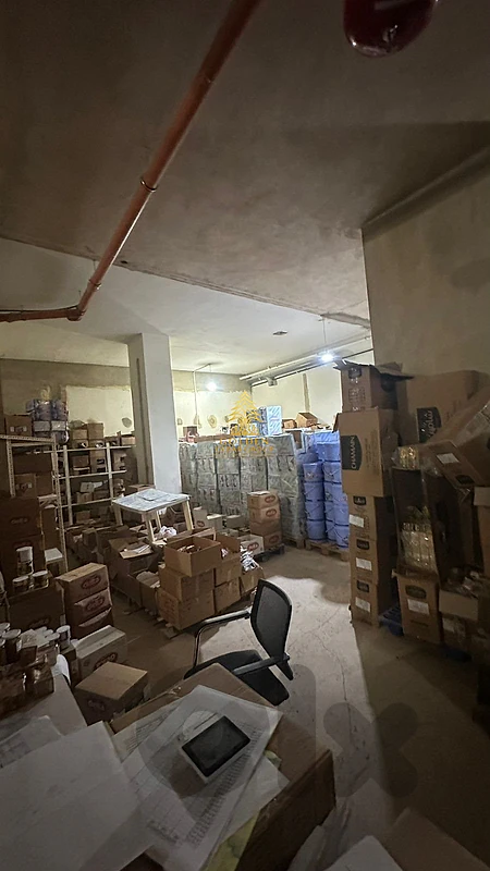 warehouse for rent Antelias- محل للإيجار في انطلياس
