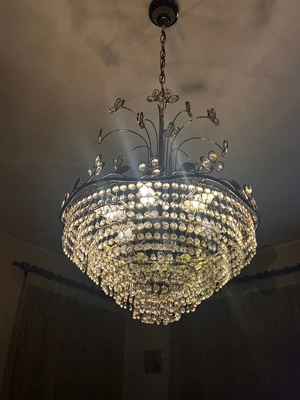 chandelier ثريا