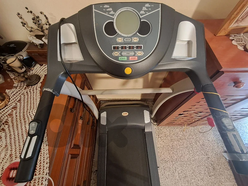Treadmill for Home Fitness - Good Condition