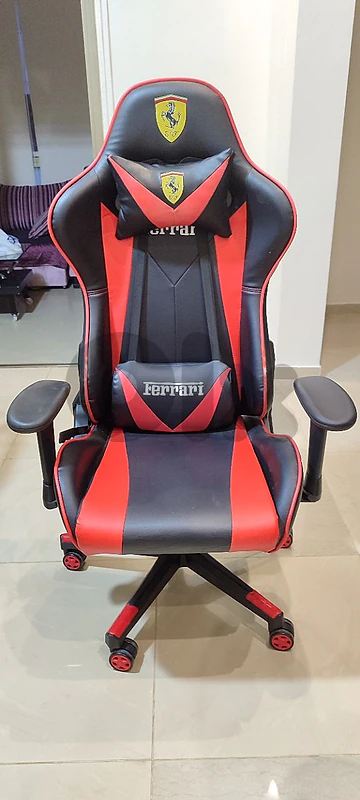 Gaming Chair like new