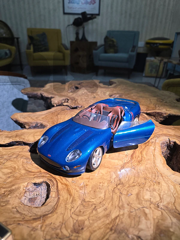 Maisto diecast car 1/18 jaguar xk 180