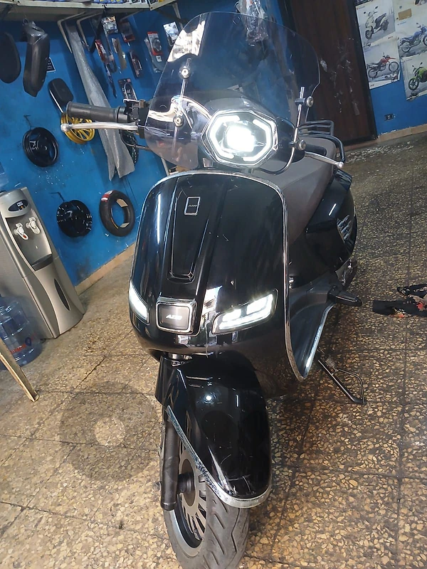 vespa akkad 150cc wra2a enkad 550$