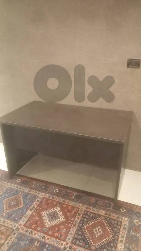 مكتب للبيع حاله ممتازه