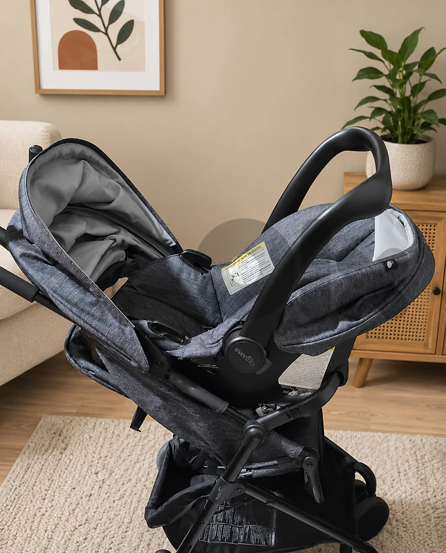 Evenflo Carseat and Stroller @80$