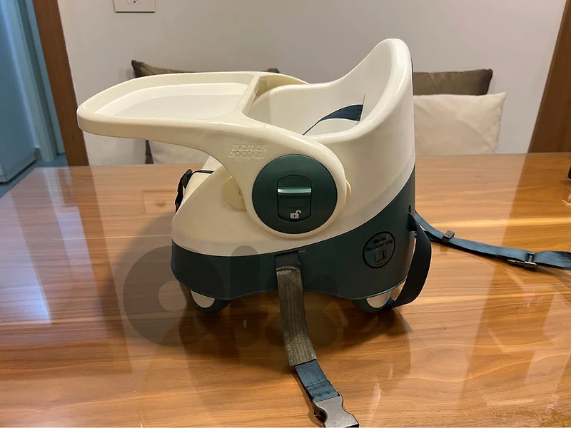Mamas & Papas Baby Snug – 3-in-1 Floor/Booster Seat