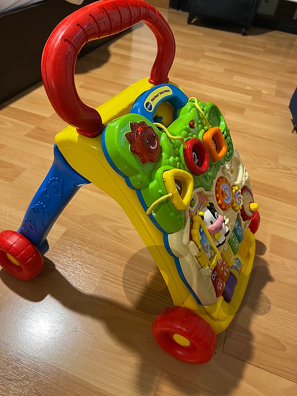 VTECH – First Steps Baby Walker
