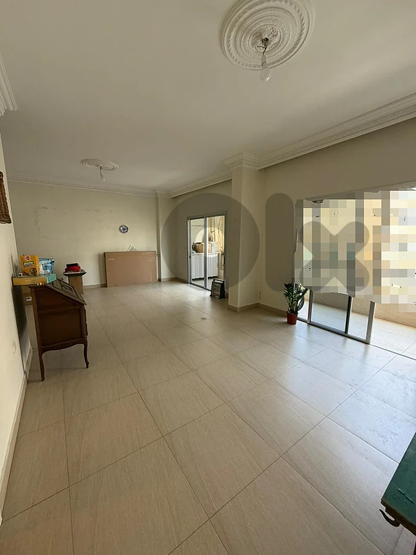 Apartment for sale in furn el chebbak شقة للبيع في فرن الشباك