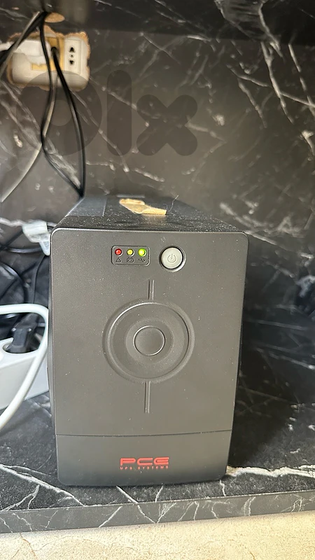 PCE UPS SYSTEMS Model: MB-2000   NB: (it needs battery)
