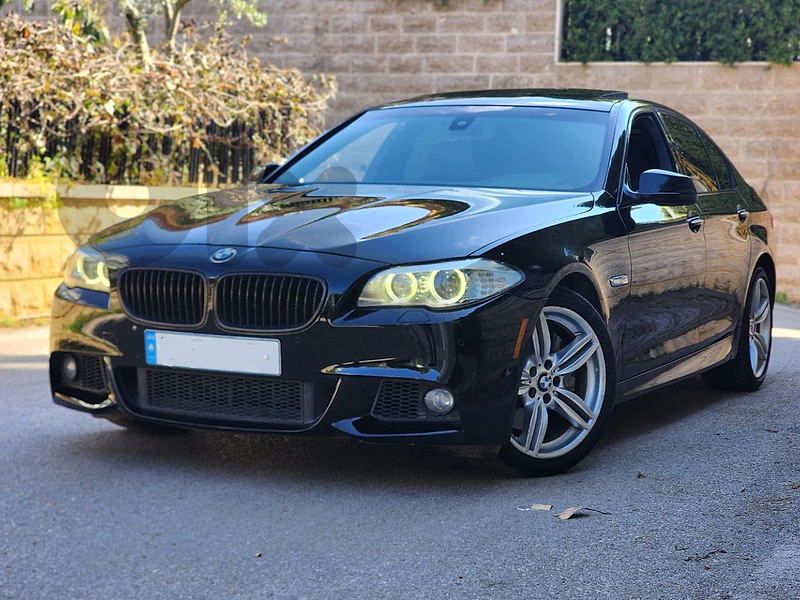 BMW 5-Series 2012 550i V8
