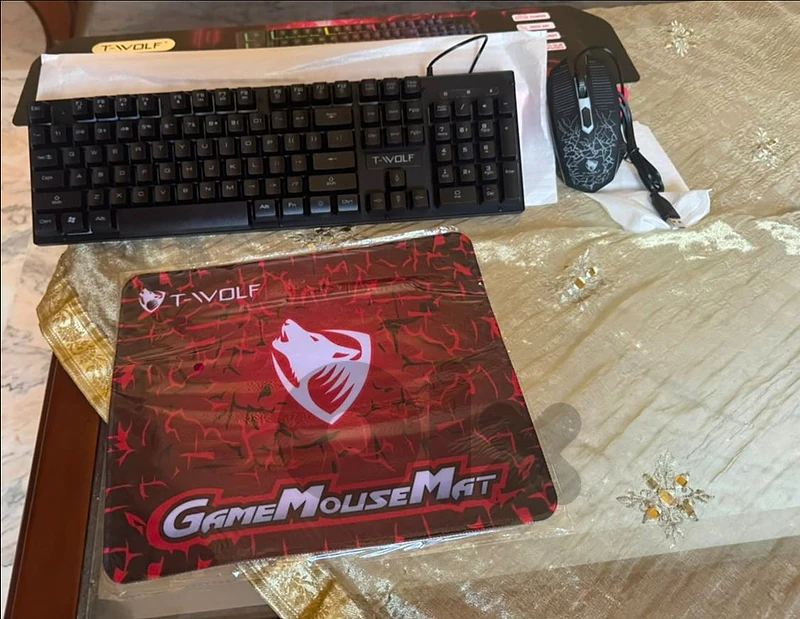 T-WOLF Gaming Keyboard and Mouse Combo with Mouse Pad