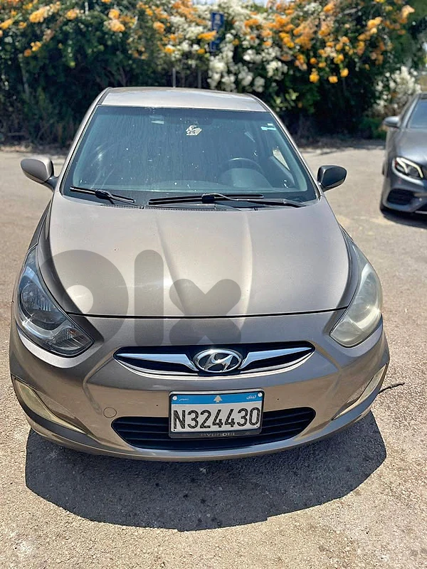 Hyundai accent 2014 ( 76 088 527) حمايات فرش System derkyon 4 ezez kah