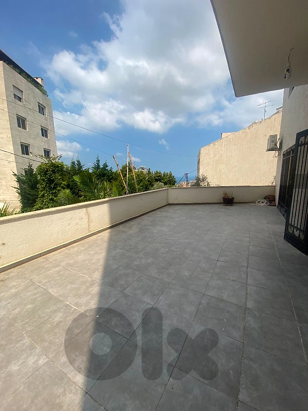 Apartment For Sale in Mtayleb 350000$ شقة للبيع في المطيلب