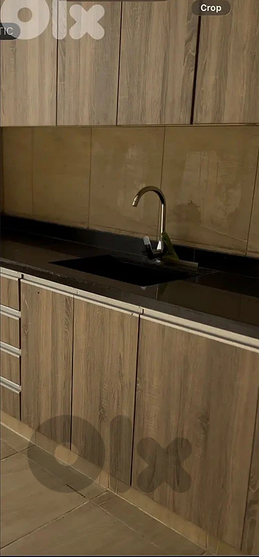 Spacious 180 m² Apartment for Sale in Cola – $250,000