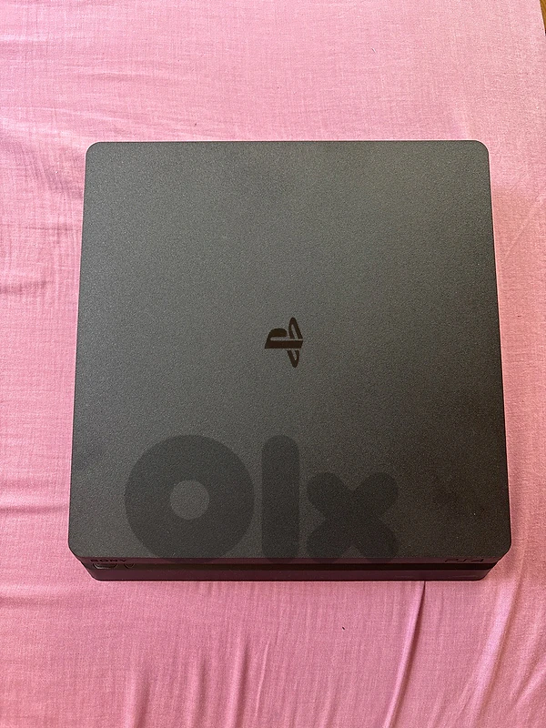 PS4 Slim