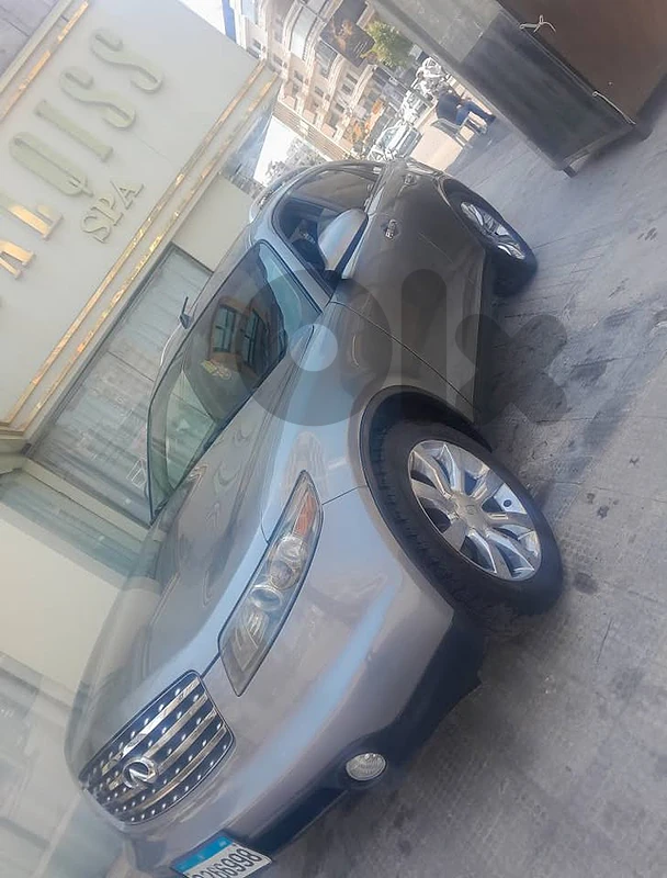 infiniti fx35 2005
