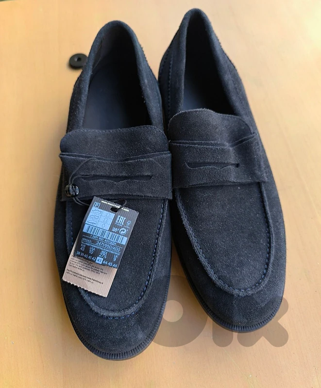 Massimo Dutti dark blue loafers