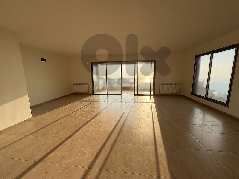 Apartment with Spacious Terrace for Sale in Beit El Kikoشقة للبيع مع