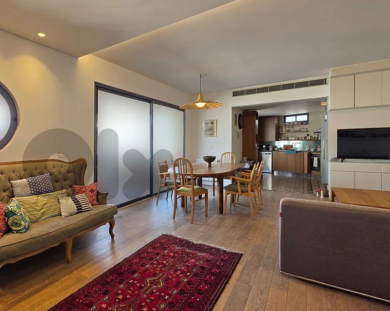 GMC215LG Apartment for rent in Achrafieh - شقة للإيجار في الأشرفية