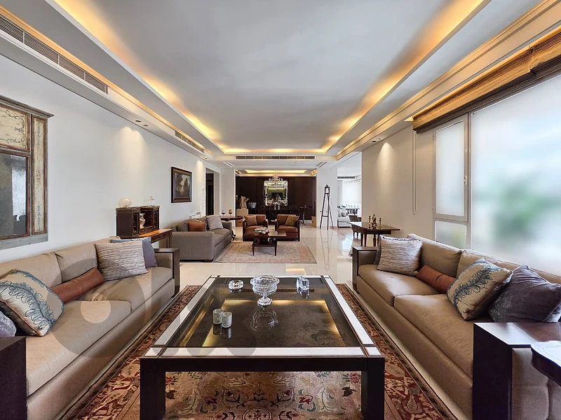GMC216LG Apartment for rent in Achrafieh - شقة للإيجار في الأشرفية