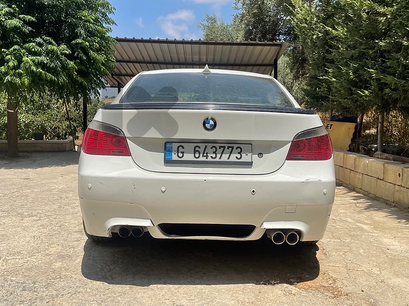 BMW 5-Series 2007 525i