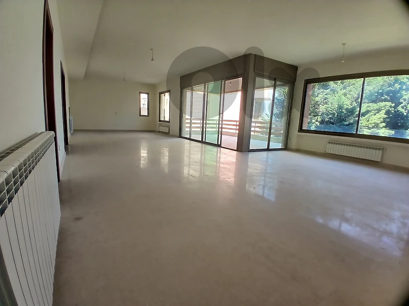 Apartment for Sale in Ain Aar With Mountain And Sea Viewsشقة للبيع