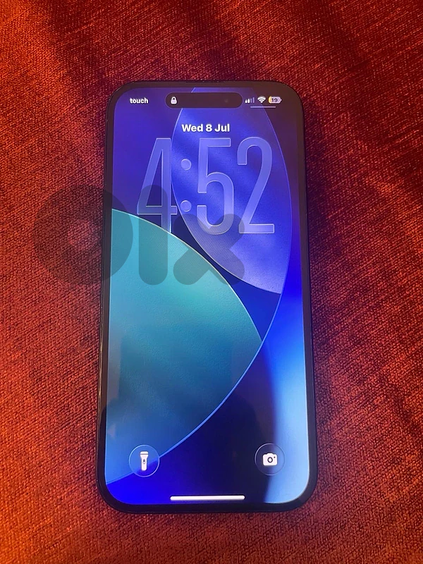 IPHONE 15 USED LIKE NEW