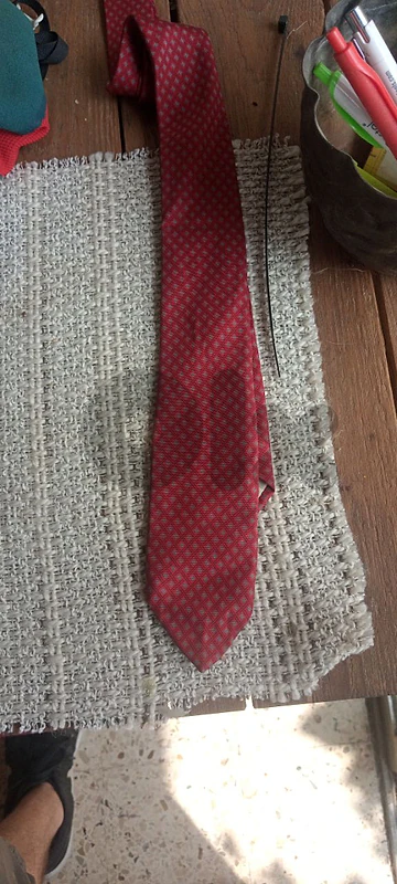 Nina Ricci tie (Paris)
