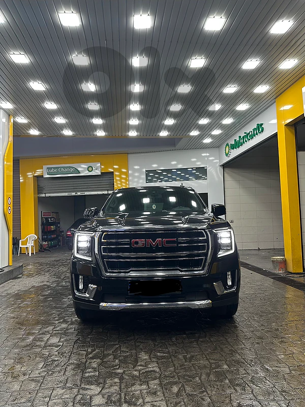 GMC Yukon 2021 slt full opition