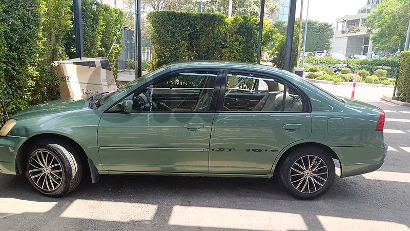 Honda Civic 2003 sedan Honda Civic 2003 sedan
