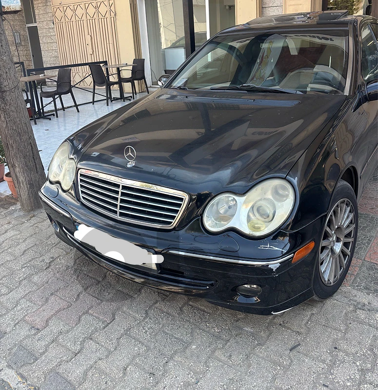Mercedes-Benz C-Class 2002 c320 2002