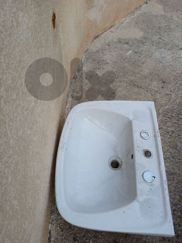 toilet seat