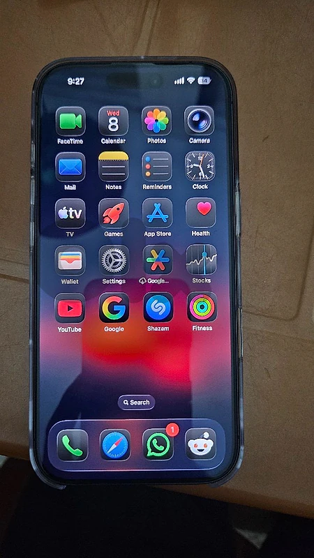 Iphone 17 used for 8 days only