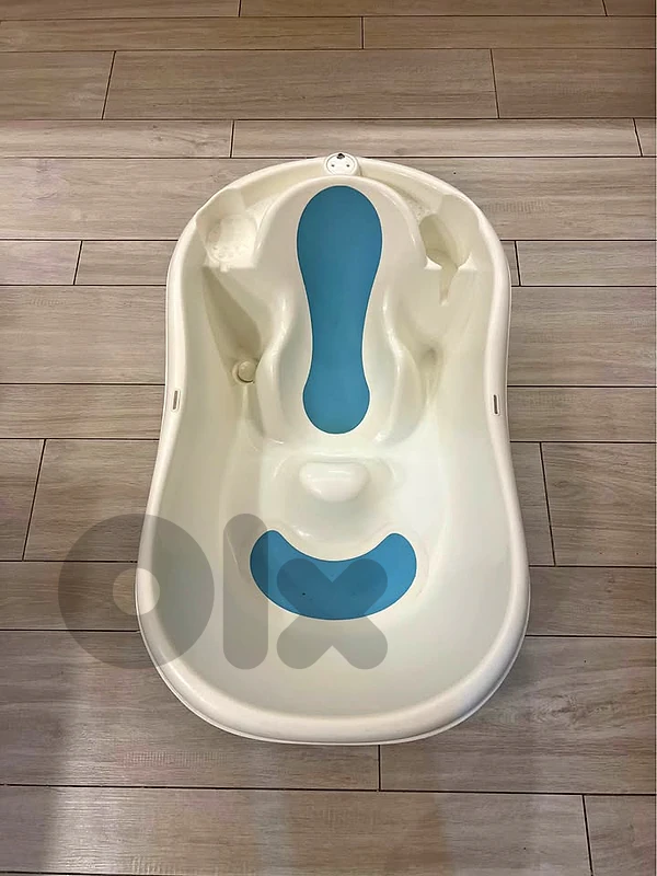 Baby & Toddler Bathtub – Excellent Condition