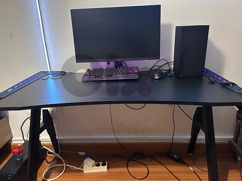 Rgb gaming desk