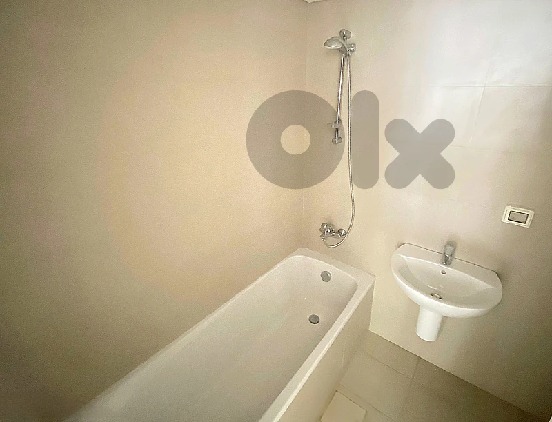 Apartment for sale in Kornet Chehwane/ Commun pool/ Gym