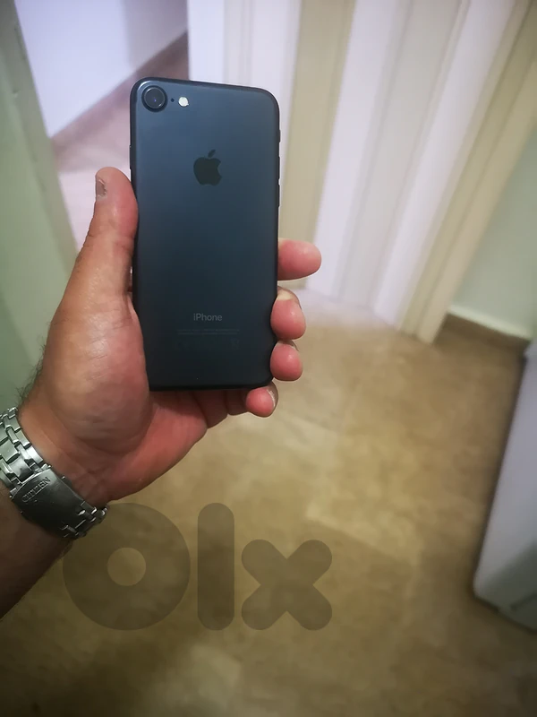 i Phone 7 ( 32 Gb Memory) used like New