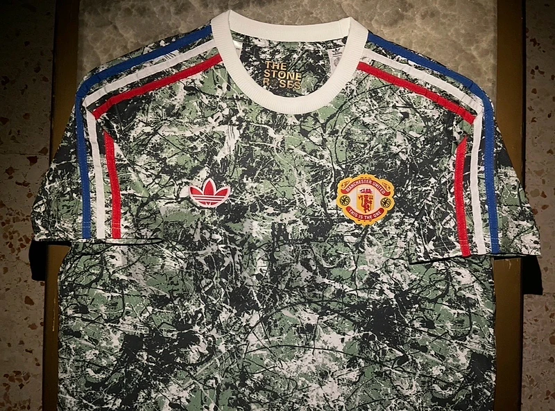 manchester united this is the one kit