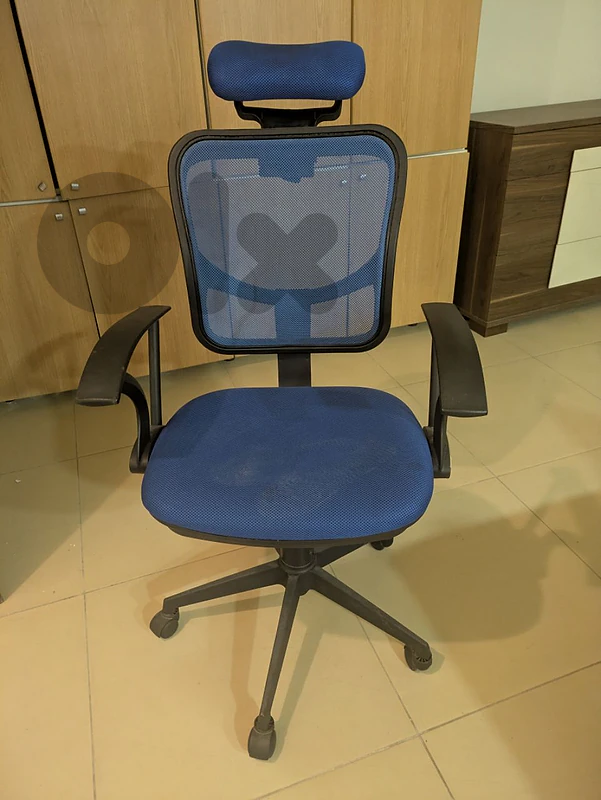 desk chair 💺