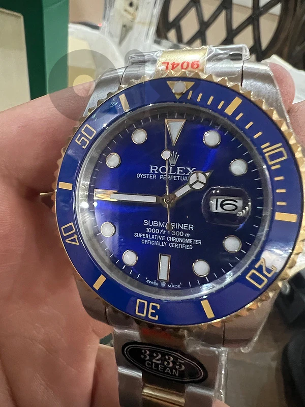 Rolex Submariner Date – Blue Dial | Two-Tone Gold & Steel | 41mm