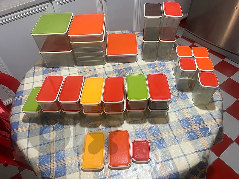 31 piece Vintage Food Storage Containers Mepal Rosti