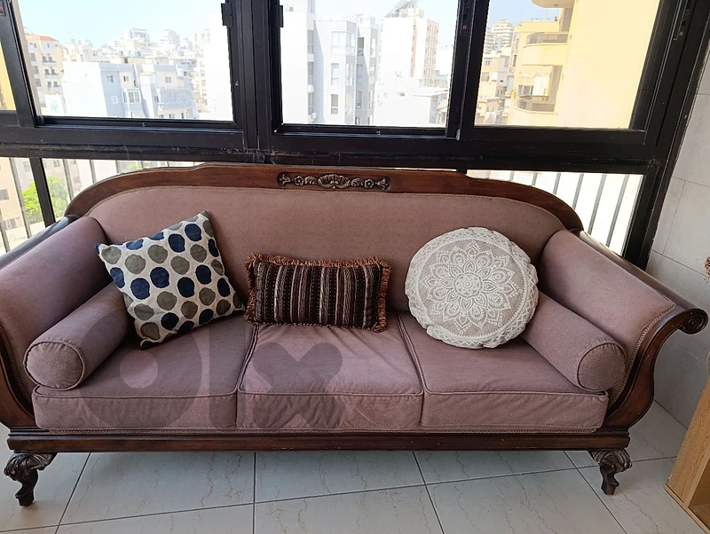 sofa beige used
