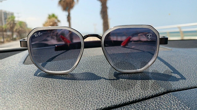 Ray-Ban Ferrari edition