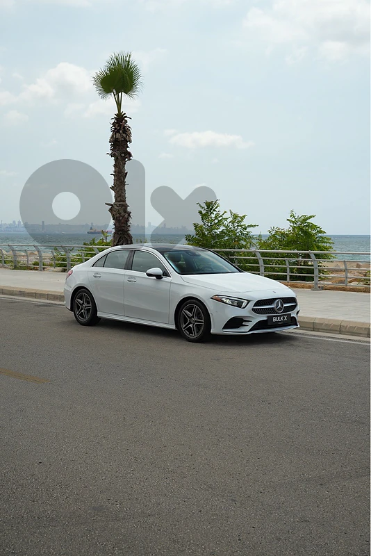 Mercedes A 220 - 4Matic - AMG Pack - CLEAN CARFAX !!! Mercedes A 220 - 4Matic - AMG Pack - CLEAN CARFAX !!!