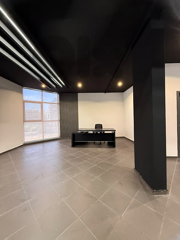 GMC576RAJ Office for rent in Zalka - مكتب للإيجار في الزلقا