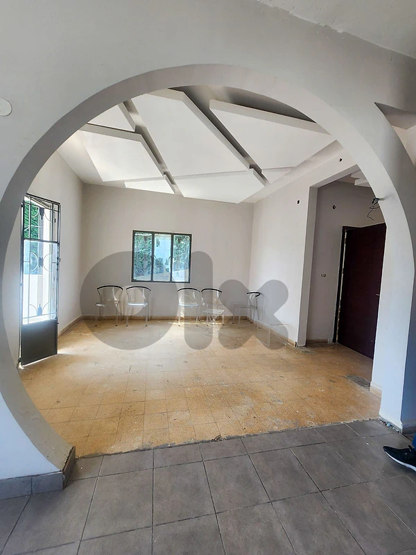 370 SQM Detached House + 520 SQM Land in Bolonia + Mountain View
