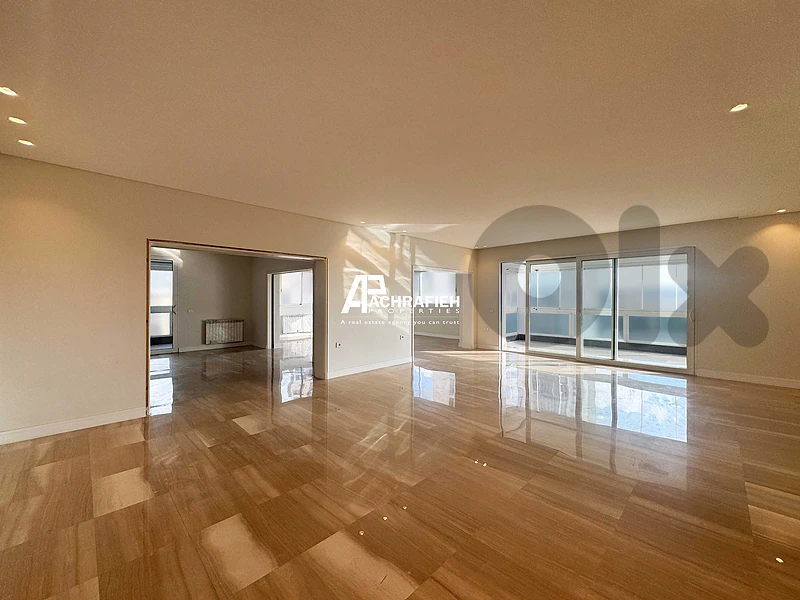 Apartment for Rent in Achrafieh - شقة للأجار في الأشرفية