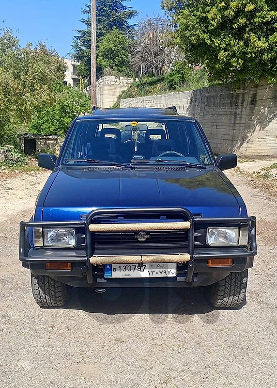 Nissan Pathfinder 1992