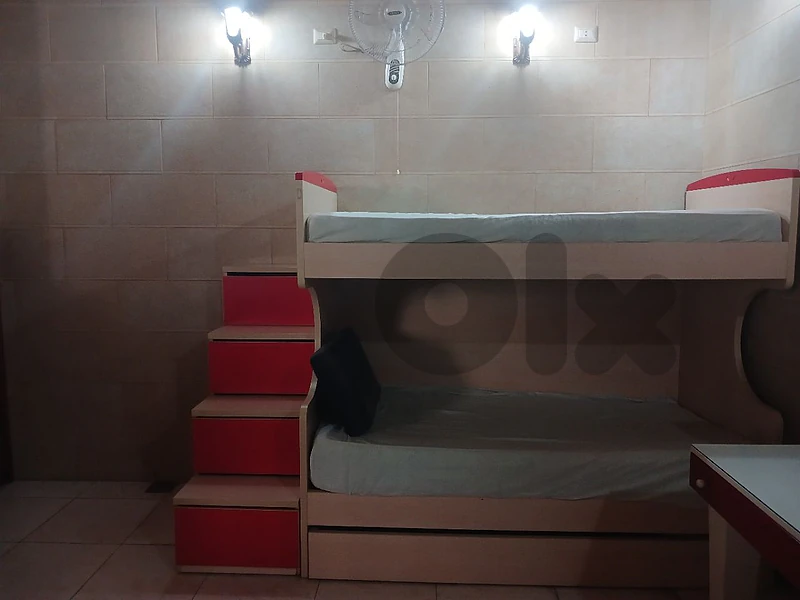 3 beds