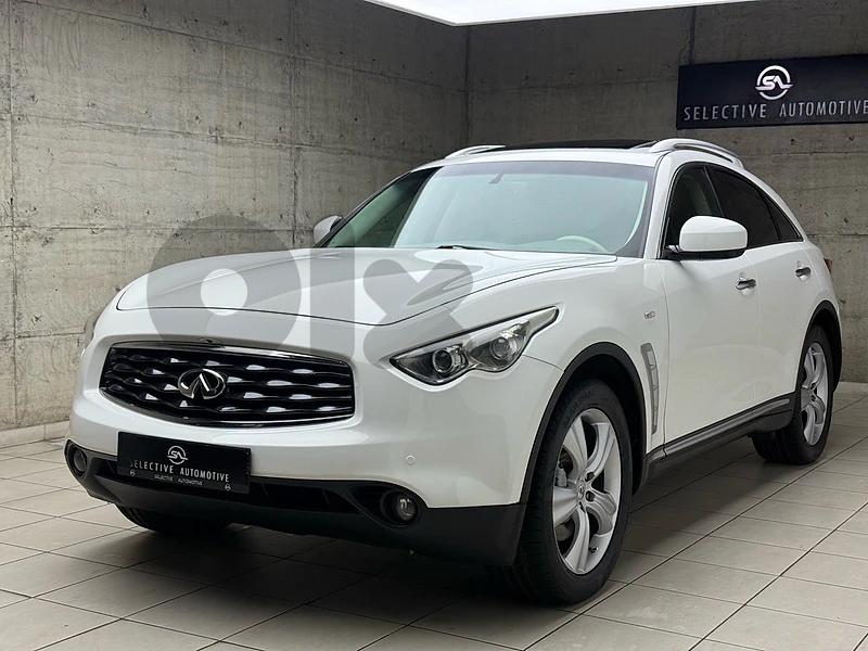 Infiniti Fx 35 RYMCO Technology Super clean